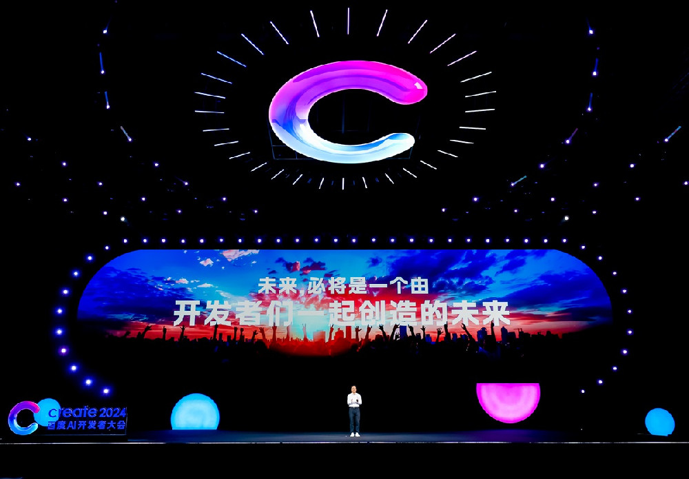 三大AI开发神器亮相！李彦宏：只要会说话，就可以成为一名开发者